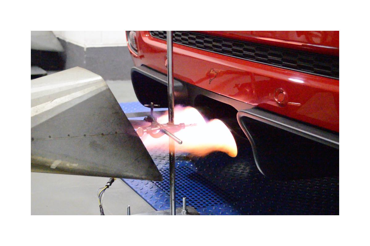 Pops, bangs and flames from this Gen 2 MINI!