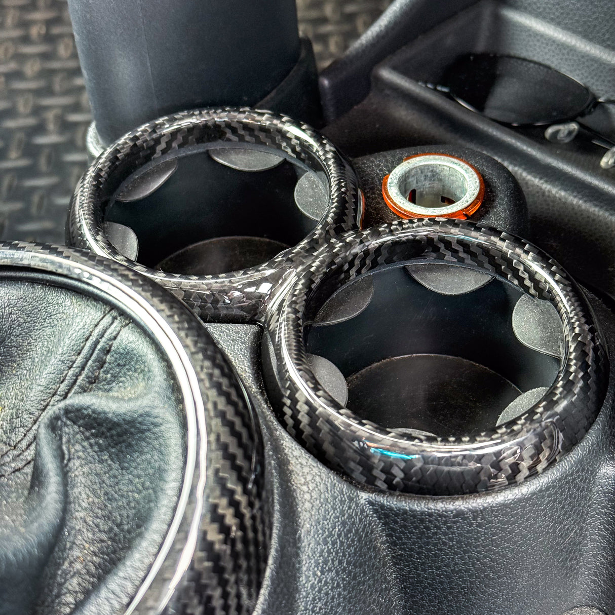 Shadow6 Carbon Cup Holder for MINI Gen 1