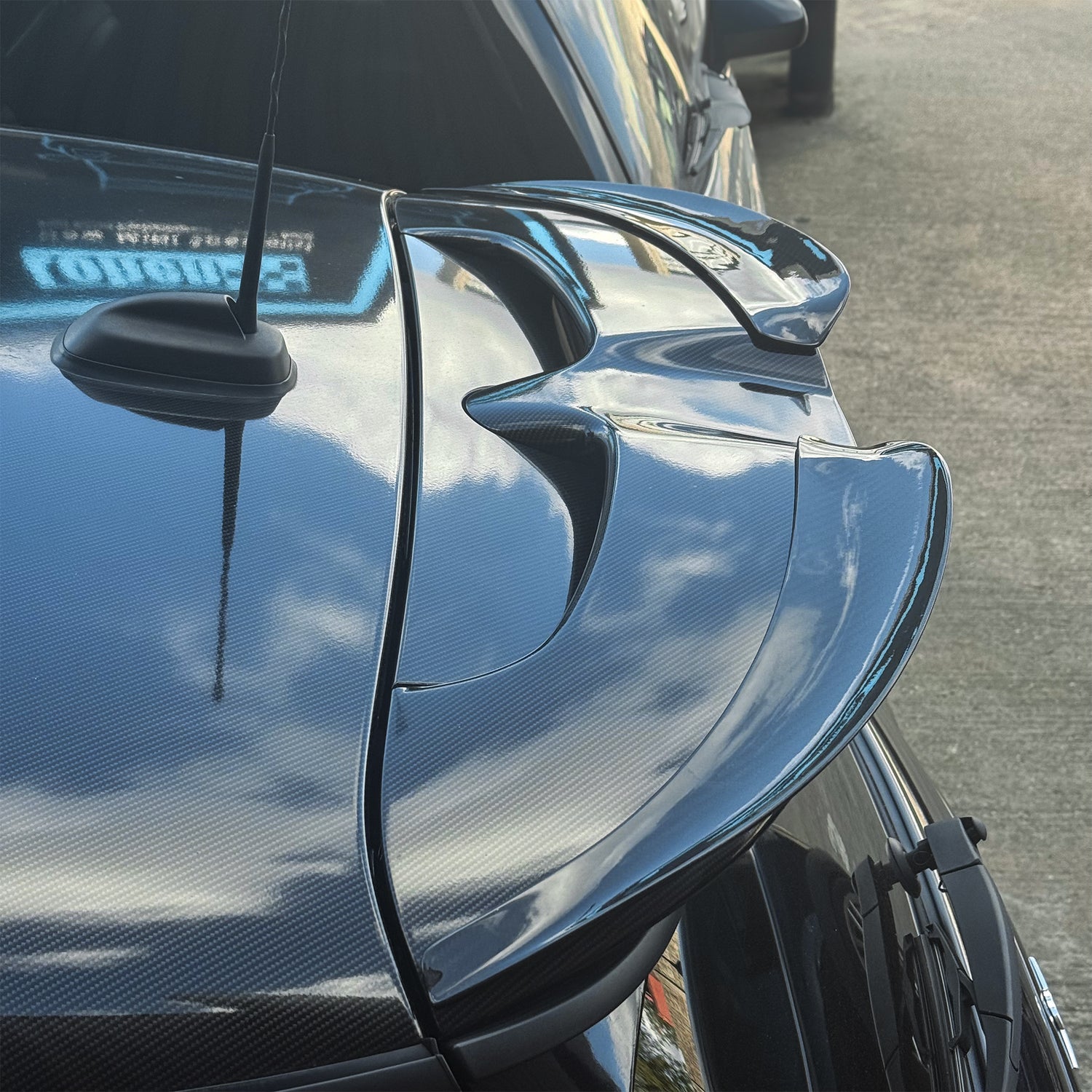 Shadow6 Carbon Tail Wing - MINI Gen 3 F55/F56 S/JCW