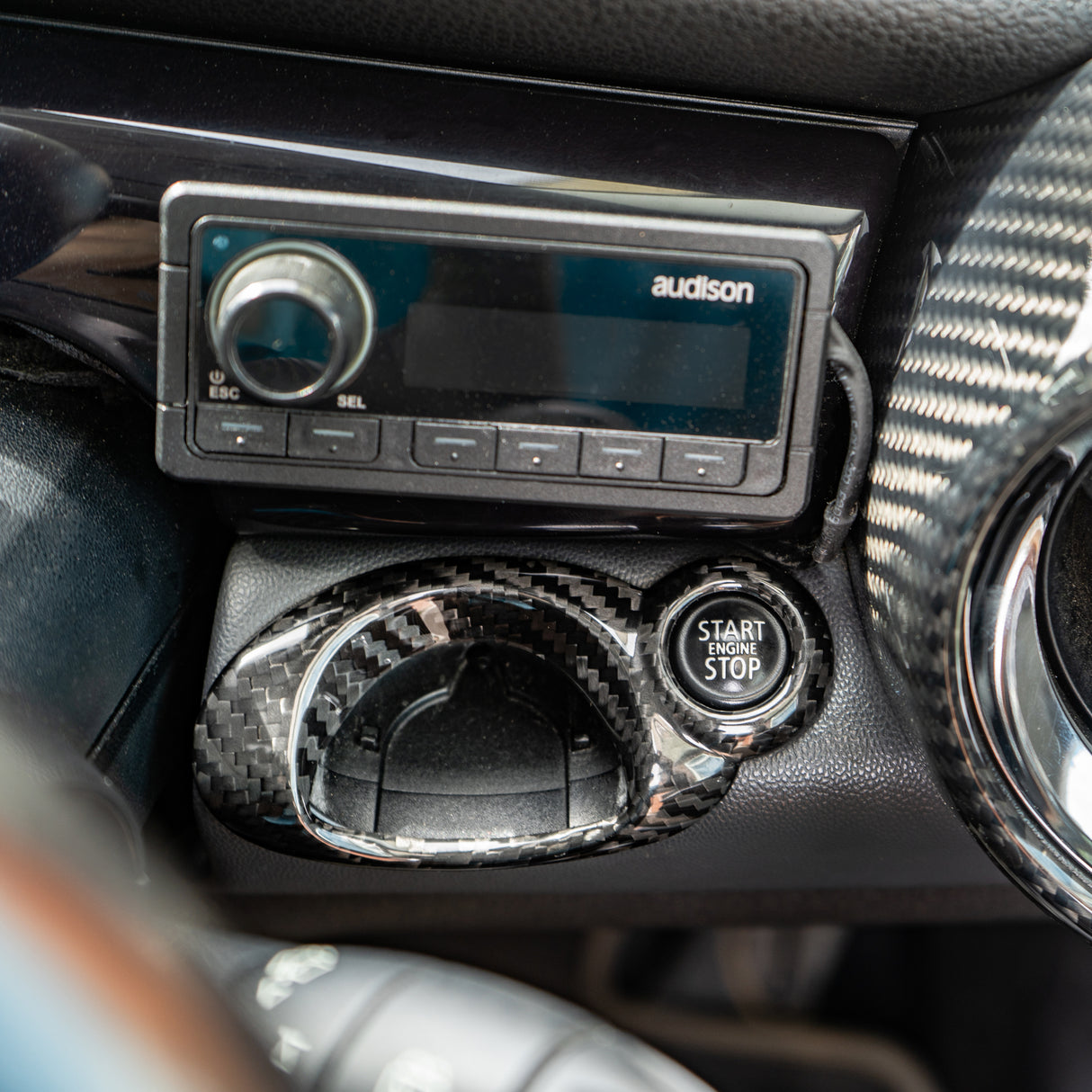 Shadow6 Carbon Ignition Switch Key Box | Lohen MINI