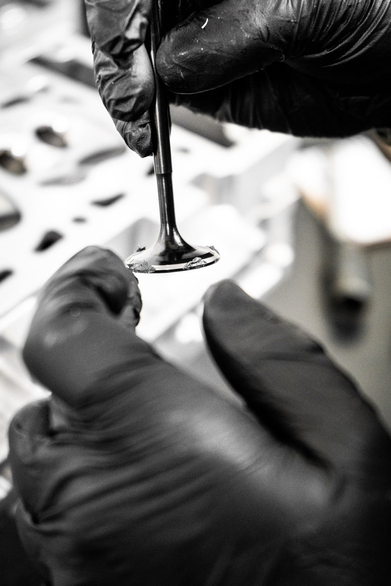 Valve Stem Seal Replacement Service MINI R50/R52/R53 | Lohen MINI