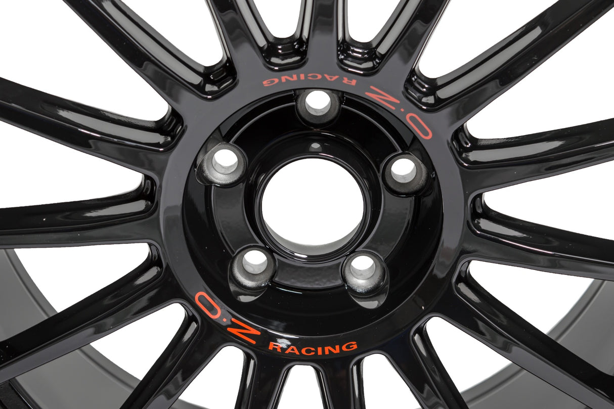 OZ Racing Superturismo Evoluzione Wheel | Lohen MINI
