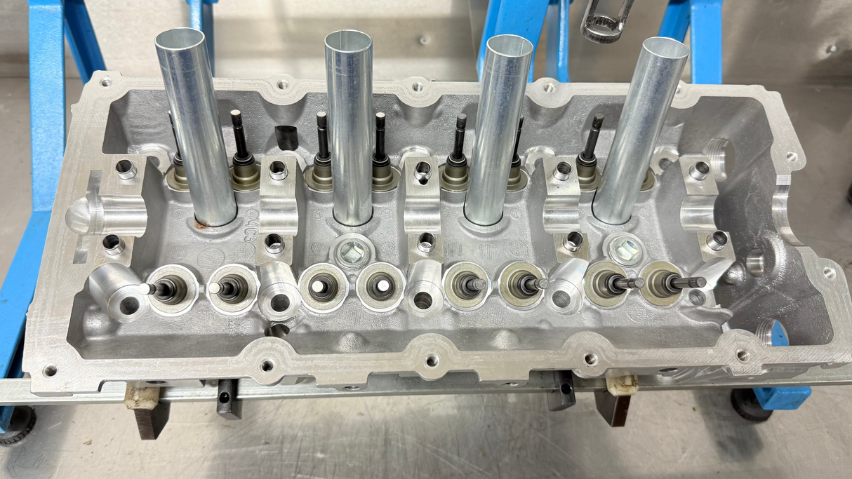 Lohen MINI W11 Supertech Performance Ported & Big Valve Head