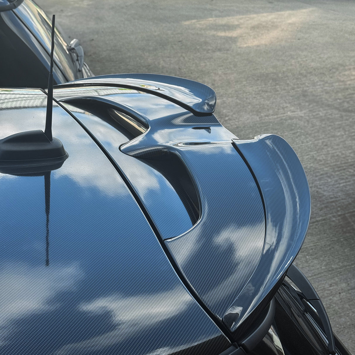 Shadow6 Carbon Tail Wing - MINI Gen 3 F55/F56 S/JCW