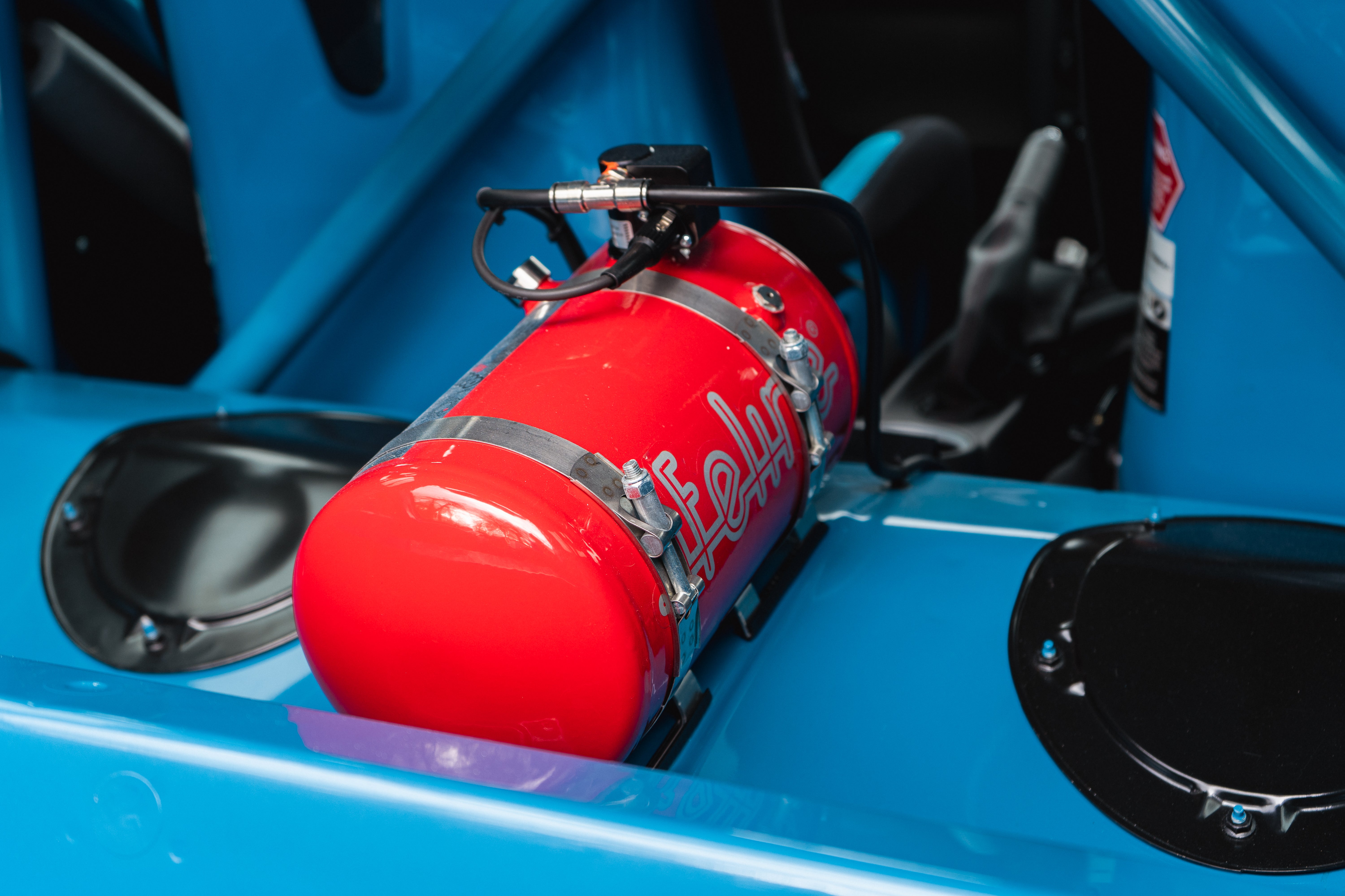 Race MINI R56 JCW with safety equipment to FIA standards