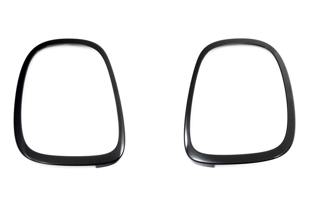 MINI F56 Black Rear Taillight Trim Surround Set - MINI Gen 3 | Lohen MINI