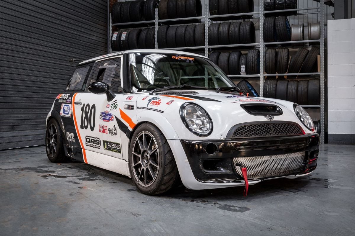 An R53 Race MINI - The Journey to the Track